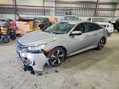 2HGFC1F96HH****** 2017 Honda Civic