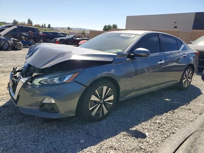 1N4BL4EV6KC****** 2019 Nissan Altima
