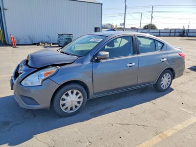 3N1CN7AP3GL****** 2016 Nissan Versa