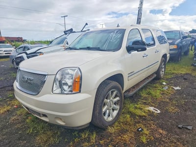 1GKS1MEF9DR****** 2013 GMC Yukon