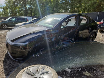 7SAYGDED3TF****** 2026 Tesla Model Y
