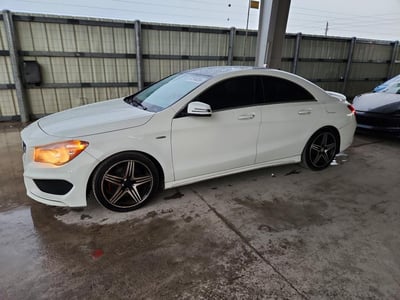 WDDSJ4EB5GN****** 2016 Mercedes-Benz CLA-Class