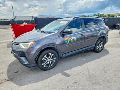 JTMBFREV4JJ****** 2018 Toyota RAV4