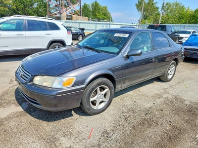 JT2BG22KXY0****** 2000 Toyota Camry