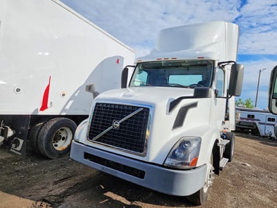 4V4N39TG2GN****** 2016 Volvo VNL