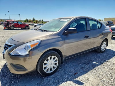 2015 Nissan Versa