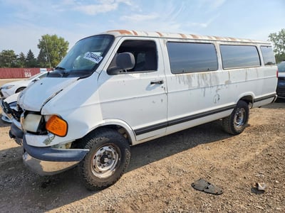 2B5WB35Z92K****** 2002 Dodge Ram Wagon