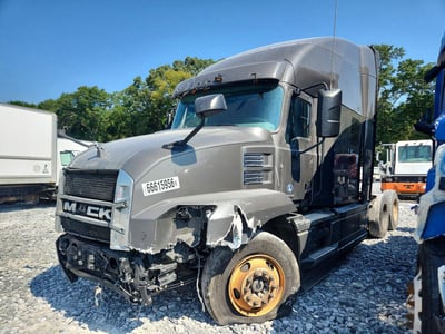 1M1AN4GY1KM****** 2019 Mack Anthem