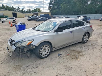 1N4AL3AP9HC****** 2017 Nissan Altima