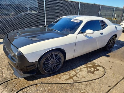 2C3CDZAG7GH****** 2016 Dodge Challenger
