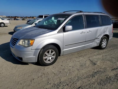 2A4RR5D19AR****** 2010 Chrysler Town & Country