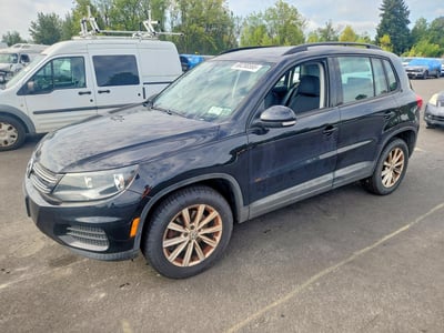 WVGBV7AX3HK****** 2017 Volkswagen Tiguan