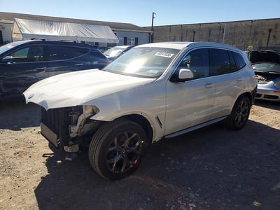 5UX53DP05P9****** 2023 BMW X3
