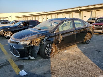 4T1BK1EB1JU****** 2018 Toyota Avalon