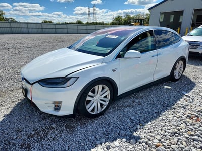 5YJXCBE22GF****** 2016 Tesla Model X