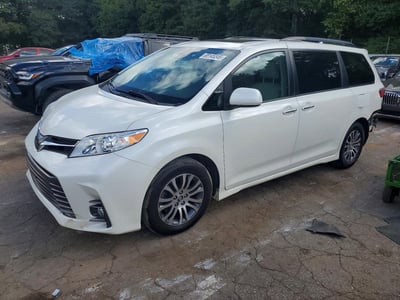 5TDYZ3DC1JS****** 2018 Toyota Sienna
