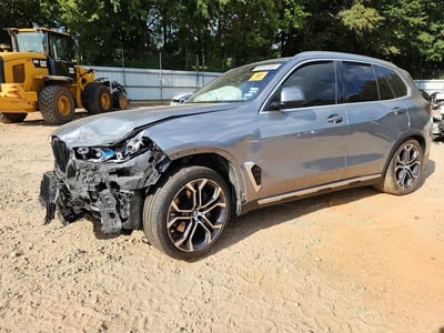 5UX13EU01R9****** 2024 BMW X5