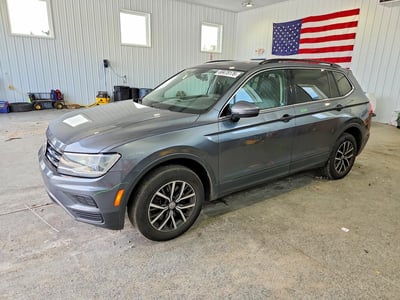 3VV2B7AX6KM****** 2019 Volkswagen Tiguan