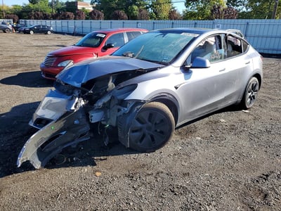 7SAYGDED3SF****** 2025 Tesla Model Y