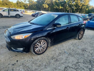 1FADP3N27GL****** 2016 Ford Focus