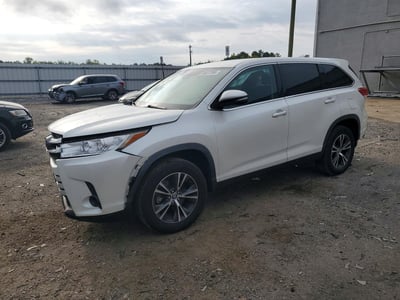 5TDZARFHXKS****** 2019 Toyota Highlander