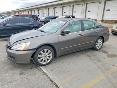 1HGCM66597A****** 2007 Honda Accord