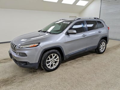 1C4PJLCS8FW****** 2015 Jeep Cherokee