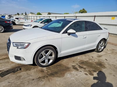 WAUAUGFF6H1****** 2017 Audi A3