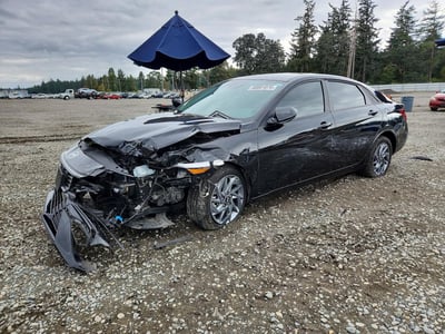 KMHLM4DJ9SU****** 2025 Hyundai Elantra Hev