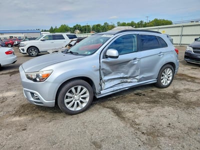 JA4AR4AU0BZ****** 2011 Mitsubishi Outlander