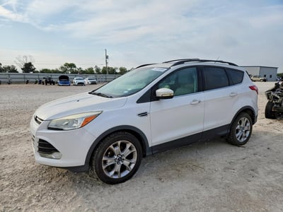 1FMCU0HX5DU****** 2013 Ford Escape