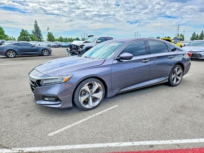 1HGCV1F93JA****** 2018 Honda Accord