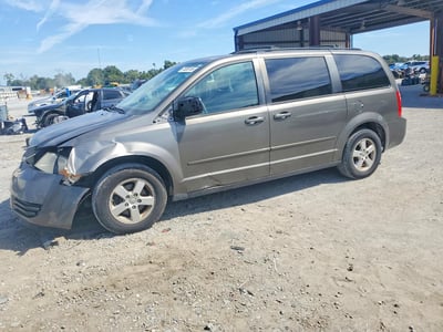 2D4RN3D1XAR****** 2010 Dodge Grand Caravan