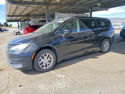 2C4RC1DG3JR****** 2018 Chrysler Pacifica