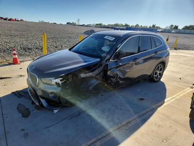 WBXHT3C33GP****** 2016 BMW X1