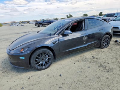 5YJ3E1EA3SF****** 2025 Tesla Model 3