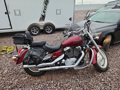 2007 Honda VT1100 (Shadow Sabre)