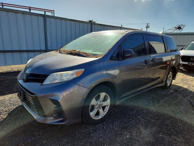 5TDZZ3DCXLS****** 2020 Toyota Sienna