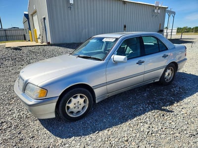 WDBHA23G8WA****** 1998 Mercedes-Benz C-Class