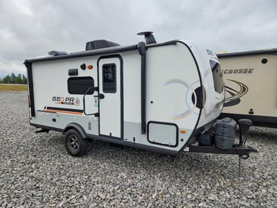 5ZT2RSHCXN3****** 2022 Forest River Rockwood Lite Weight Trailers