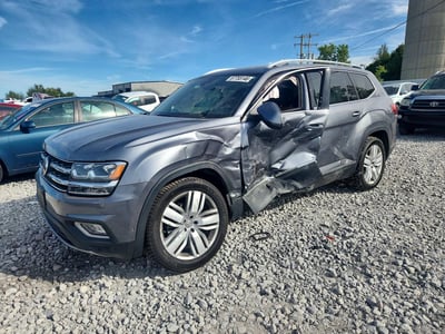 1V2NR2CA3JC****** 2018 Volkswagen Atlas