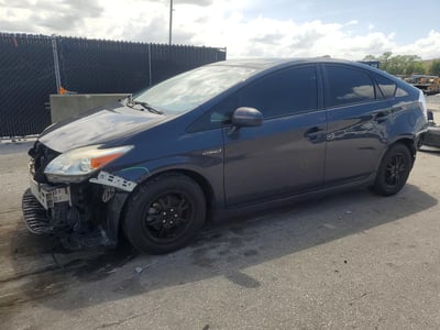 JTDKN3DU1F1****** 2015 Toyota Prius