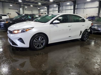3KPF24AD8RE****** 2024 Kia Forte