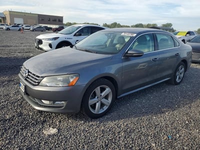 1VWBN7A39CC****** 2012 Volkswagen Passat