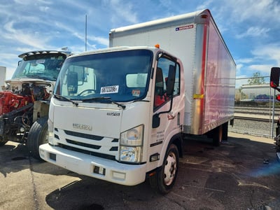 54DC4W1B5HS****** 2017 Isuzu NPR