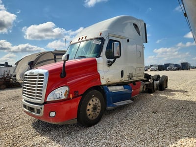 1FUJGLDR6BS****** 2011 Freightliner Cascadia 125