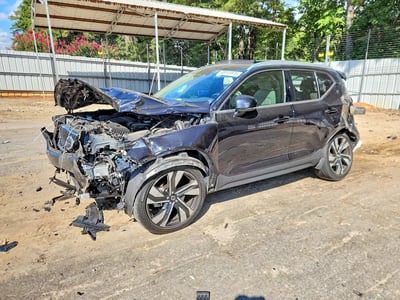 YV4L12UE5P2****** 2023 Volvo XC40