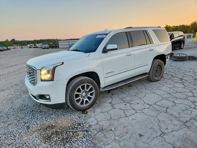 1GKS2CKJ6JR****** 2018 GMC Yukon