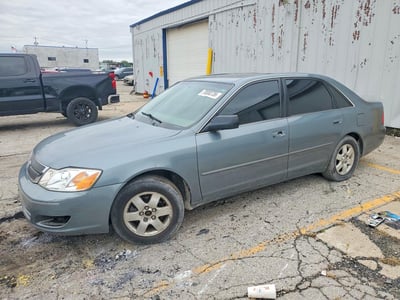 4T1BF28BX2U****** 2002 Toyota Avalon