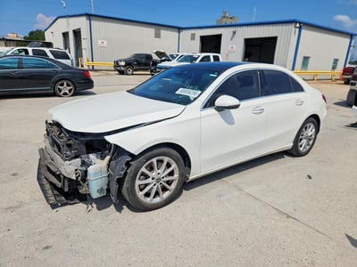 WDD3G4EB9KW****** 2019 Mercedes-Benz A-Class